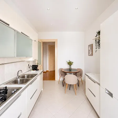 Roseto - Modern Elegance And Relaxation * Triest