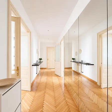 Roseto - Modern Elegance And Relaxation Triest