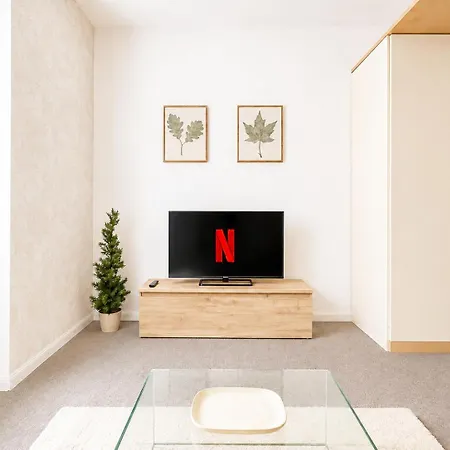 Apartment Roseto - Modern Elegance And Relaxation